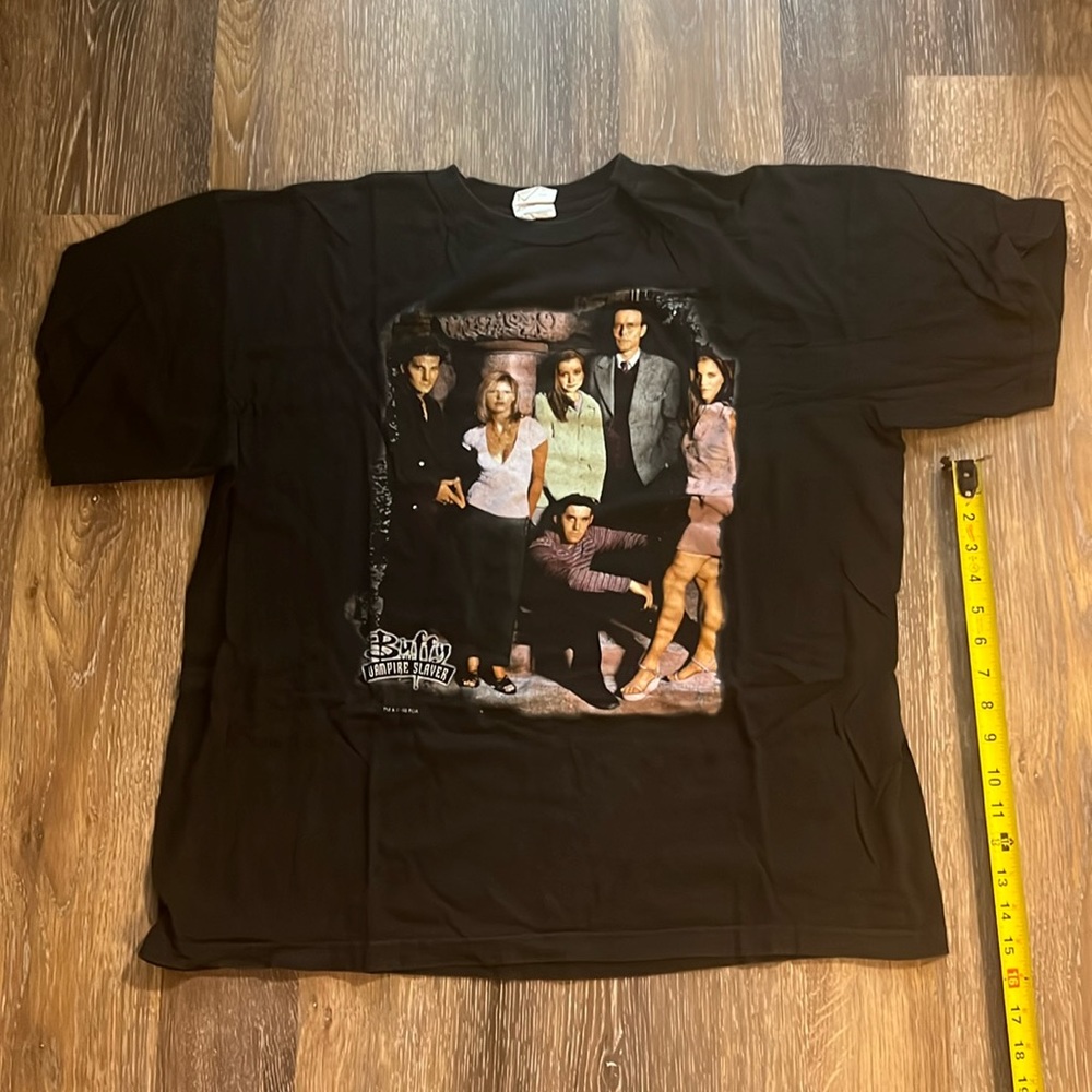 Vintage XL 1996 Buffy The Vampire Slayer Tee